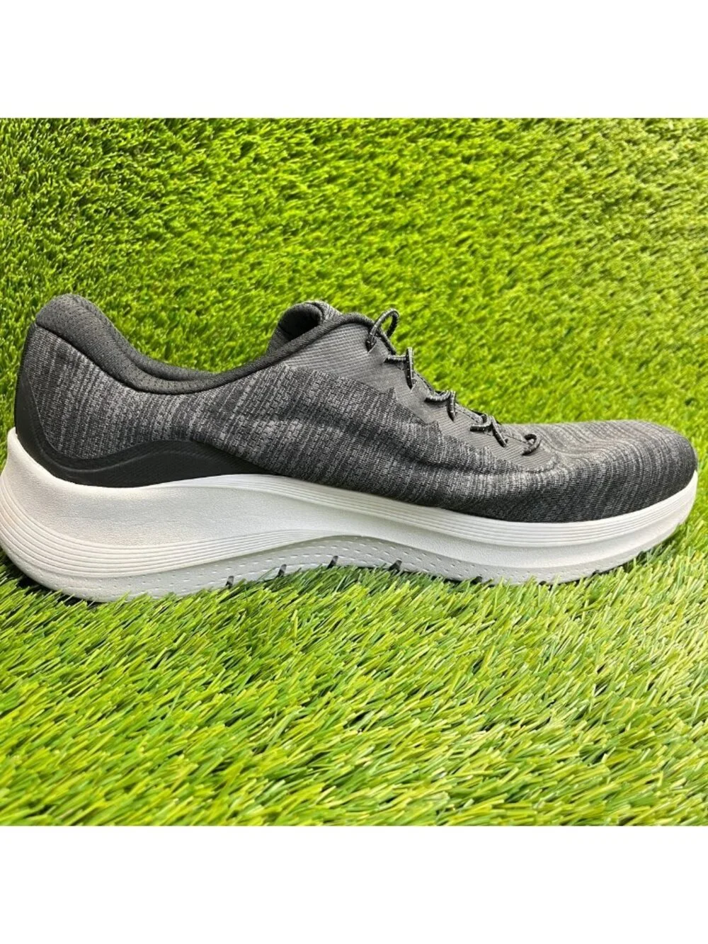 Skechers Arch Fit 2.0 Upperhand Mens Size 13 Black Running Walking Shoes Sneaker